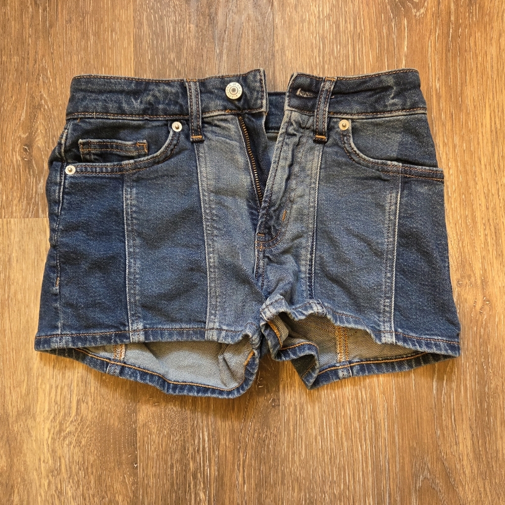 Arizona Jean Company Womens Hi-Rise Shorts Size 1, 2.5" Inseam